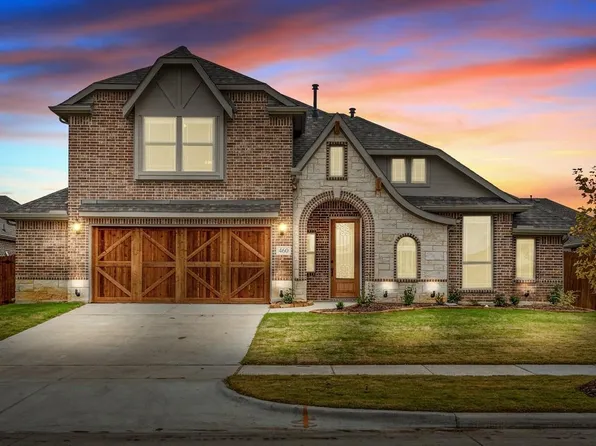 460 Country Meadows Blvd, Waxahachie, TX 75165