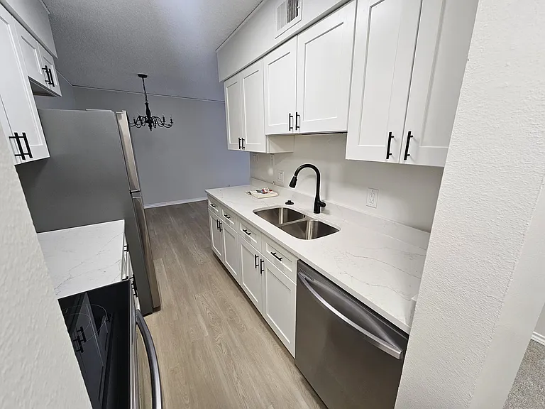 7495 E Quincy Ave #305 — Photo 4