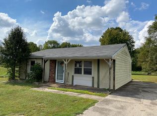48 Trenton Ave, Sebree, KY 42455