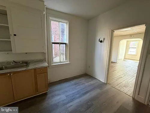 347 E King St #1 Photo 1