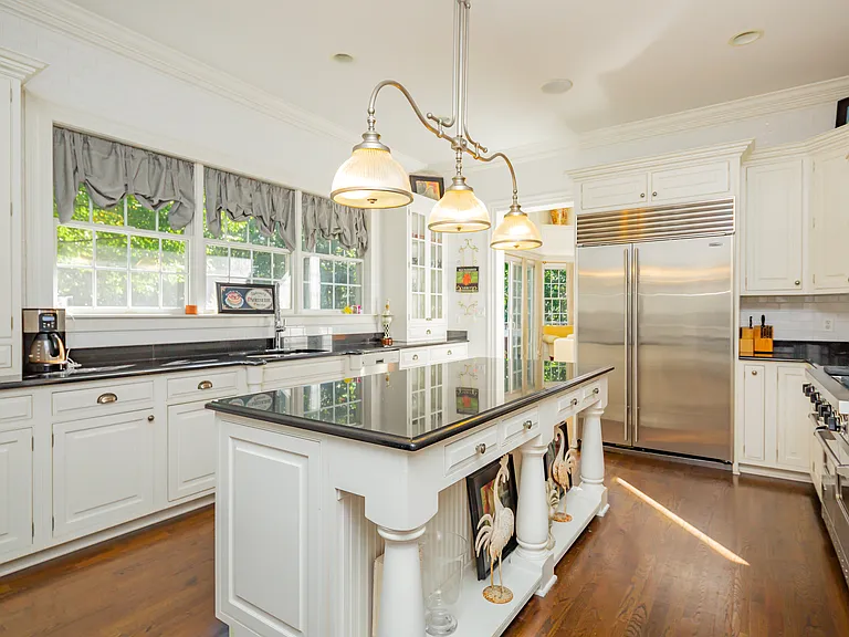 335 Water Mill Towd Rd — Photo 9