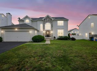 102 Gatewood Rd, Egg Harbor Township, NJ 08234