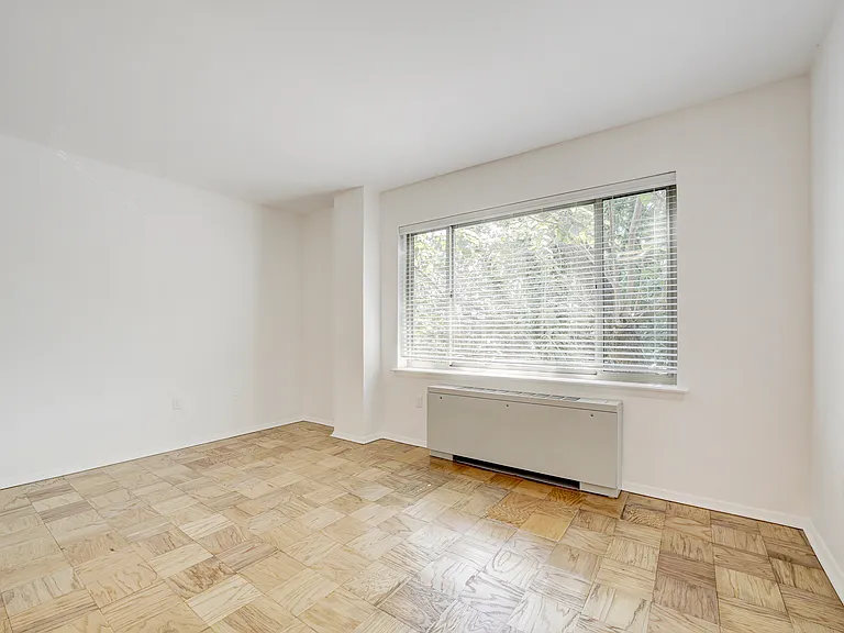 Gorgeous Re-done Wood Floors