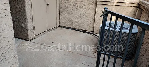 819 N College Ave Photo 1