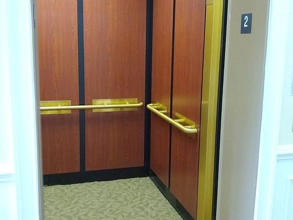 5th image of 525 Sophee Ln #1000