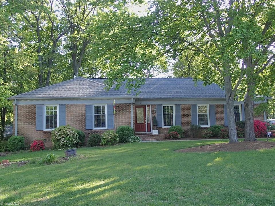 1st image of 5 Red Forest Ct