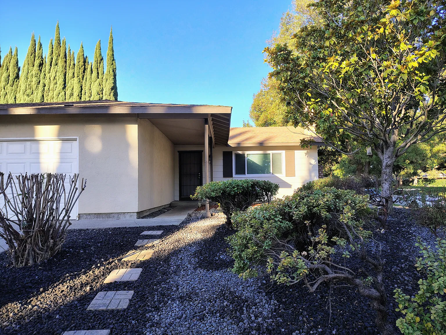 3 bed, 1438 sqft, $2,875 — Photo 3