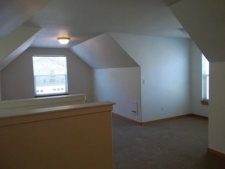 1760 NE Lotus Dr #1-2 — Photo 10