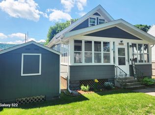 1033 W Mark St, Winona, MN 55987