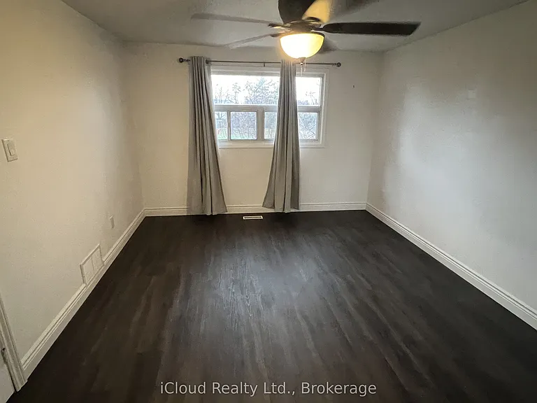 30 Salisbury Cir — Photo 10