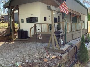 180 Yogi Bear Blvd, Cleveland, GA 30528