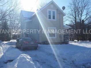 1337A Reed Ave, Oshkosh, WI 54901