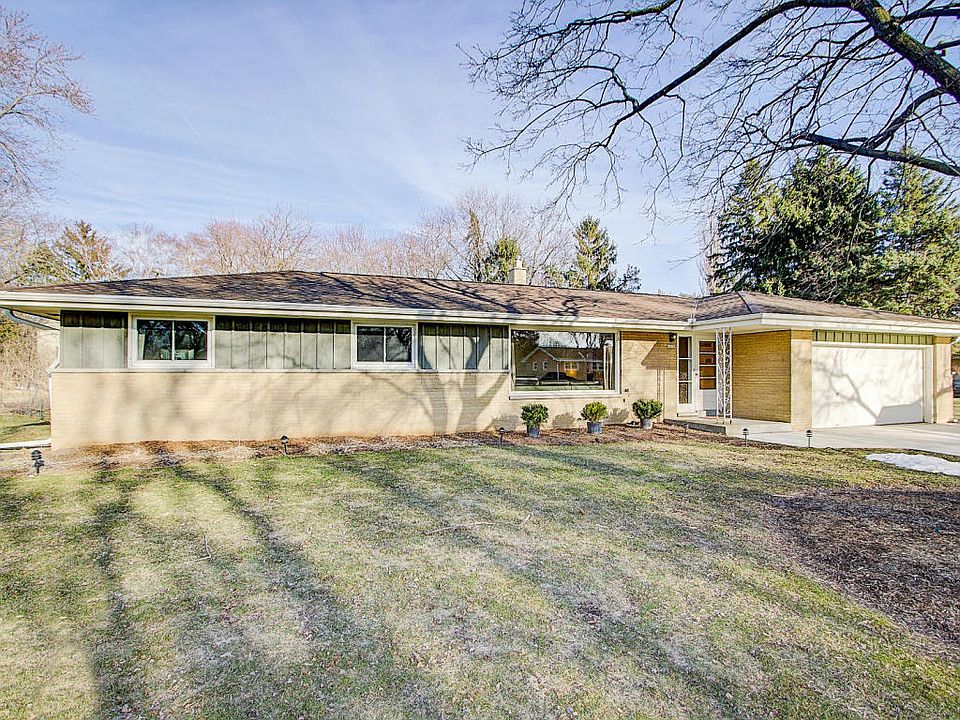 1st image of 6428 N Atwahl Dr
