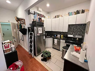 Rented by Best Apartments North Inc