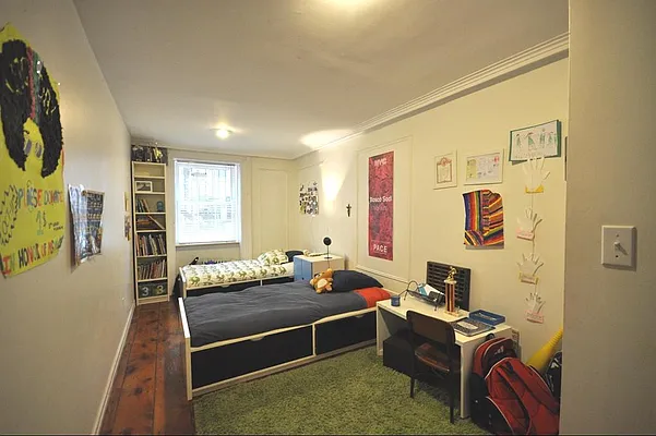Rented by Corcoran | media 21