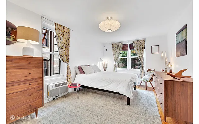 Sold by Douglas Elliman | media 4