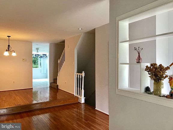 3rd image of 10431 Nolan Dr