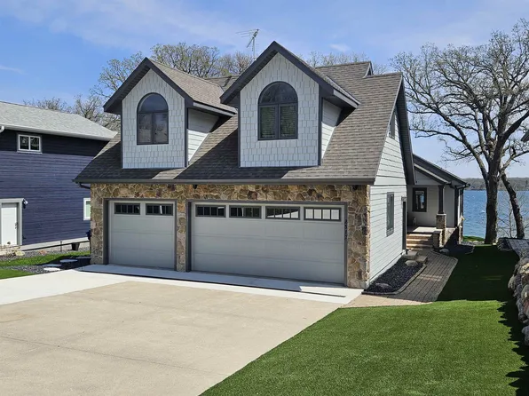 2512 Manhattan Blvd, Wahpeton, IA 51360