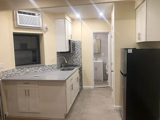 Rented by J Misrahi Realty Corp | media 26