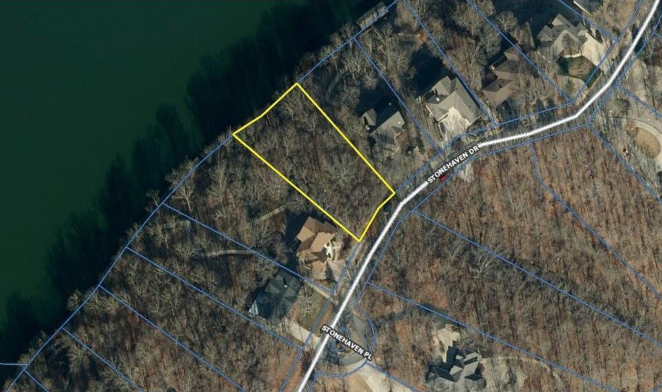 1st image of 10 Stonehaven Dr