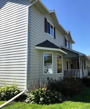 2nd image of 3333 Desert Star Ln