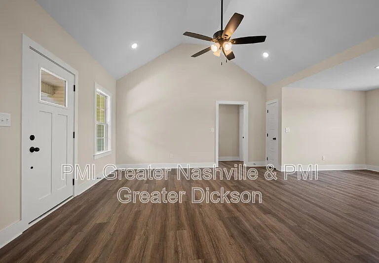 1014 Northside Dr — Photo 6