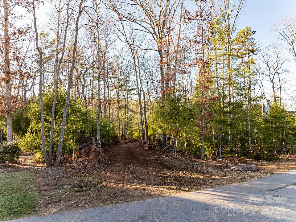 1st image of 122 Upperfell Ct