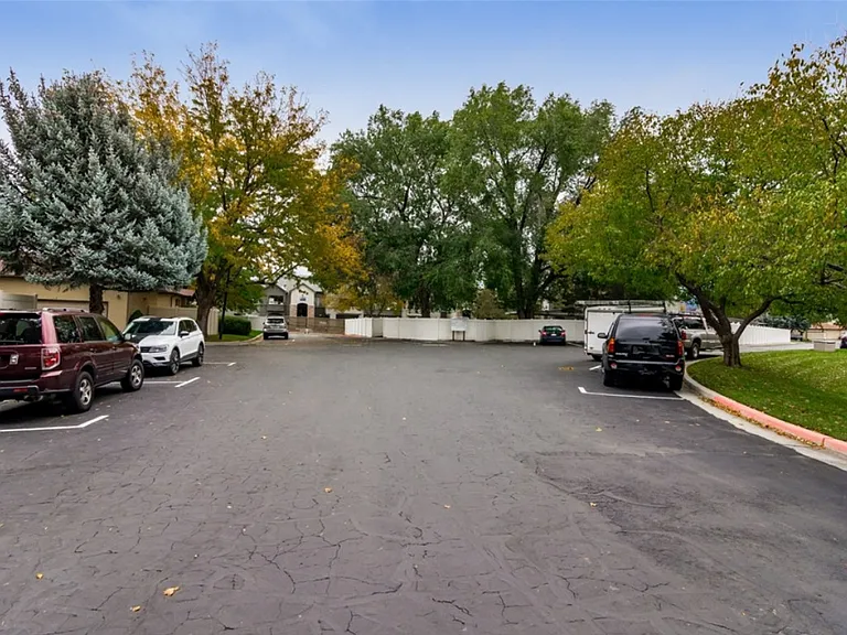 759 E Autumn Field Dr — Photo 9