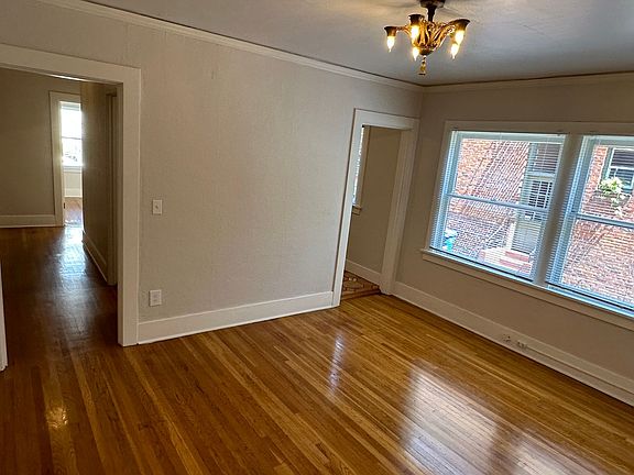 2nd image of 630 NE Lawrence Ave APT 5