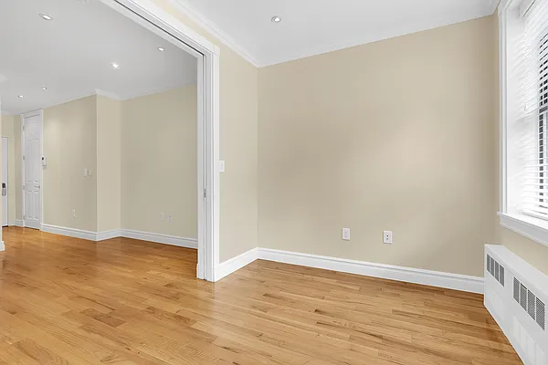 Rented by Cooper & Cooper Real Estate | media 4