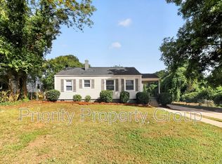 1242 Fordham Rd, Charlotte, NC 28208