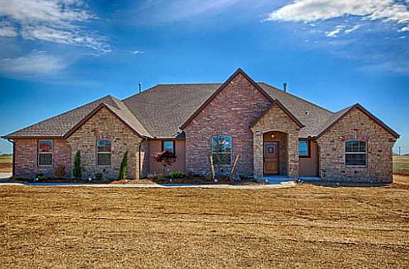 2nd image of 468 Stephany Dr