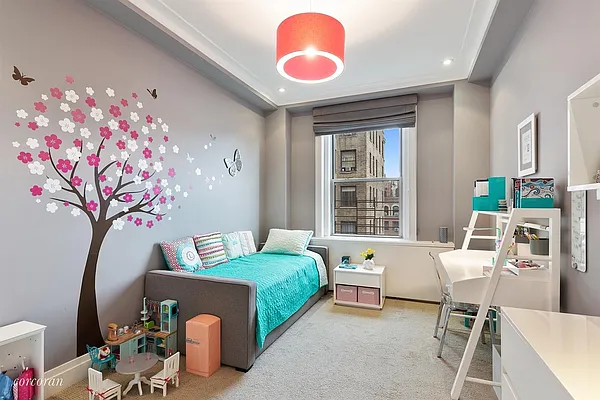 Sold by Corcoran | media 10