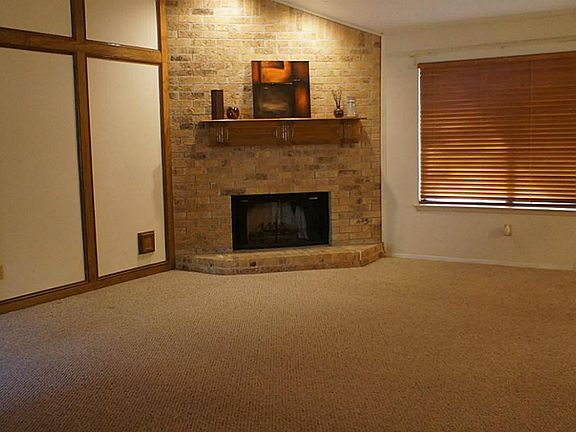 4th image of 14215 Whitecross Dr