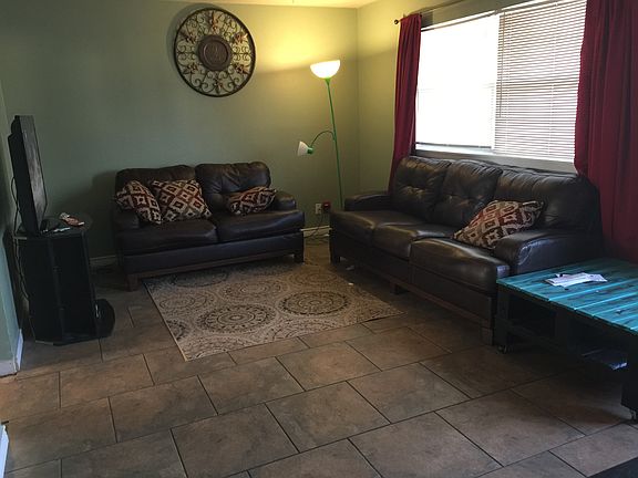 2nd image of 211 Blackburn Blvd