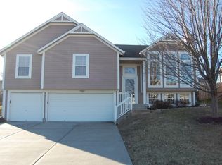 15011 E 48th Ter, Kansas City, MO 64136