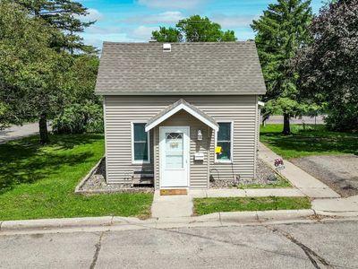 809 Riverside Ct, Fergus Falls, MN, 56537