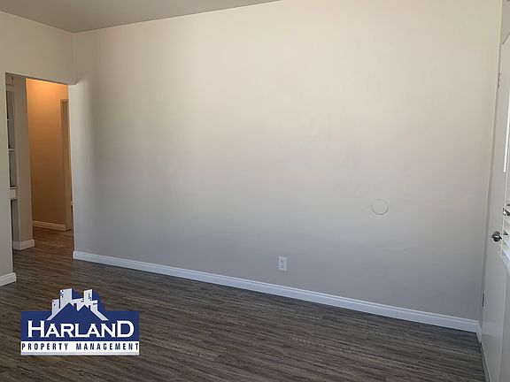 5th image of 1025 B Ave #B