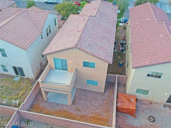 3rd image of 4841 Eureka Diamond Ct