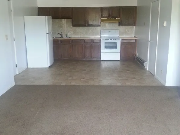 522 York St, Newcastle, WY 82701