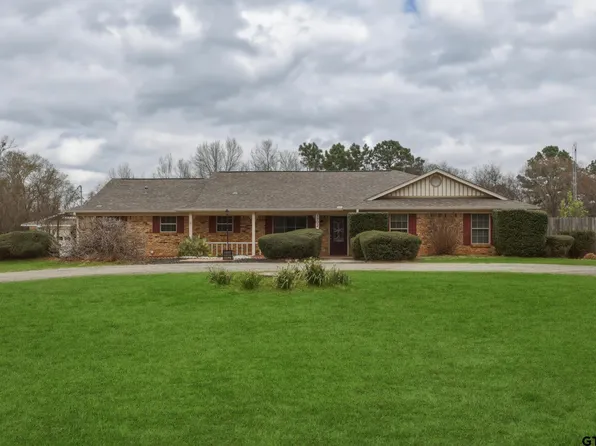 1302 Jeff Davis Dr, Tyler, TX 75703