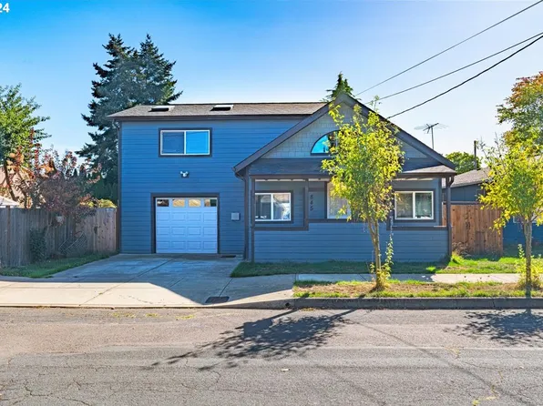 845 S Cherry St, Cornelius, OR 97113