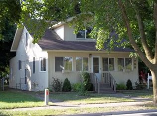 708 Rodd St, Midland, MI 48640