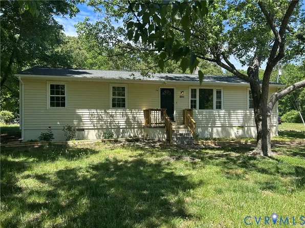 5820 Osterbind Ln, North Chesterfield, VA 23237