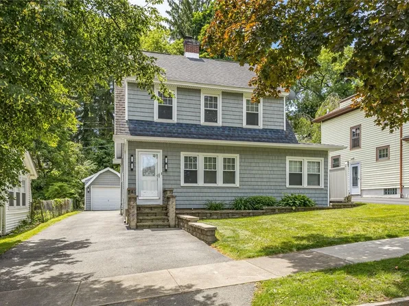 43 Harding Rd, Rochester, NY 14612