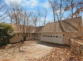202 Snead Ln, Westminster, SC 29693