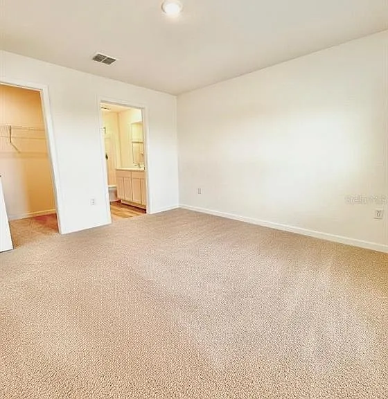 5844 SW 132nd Pl — Photo 5