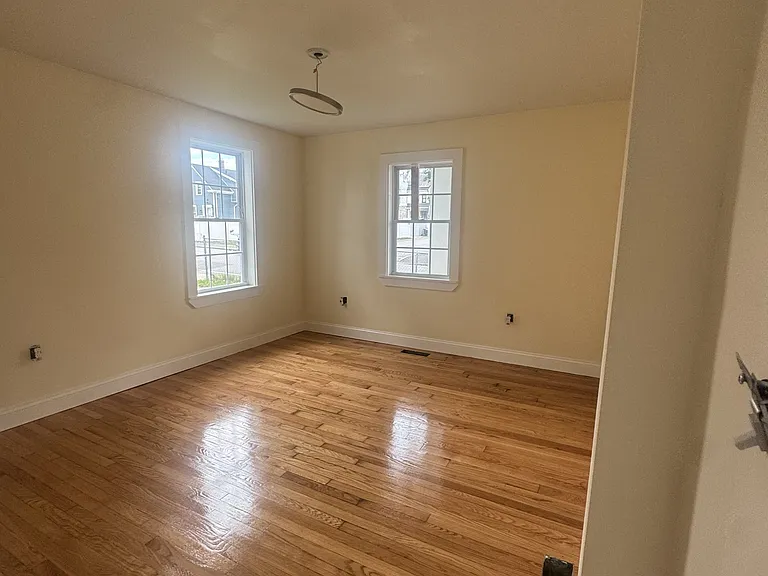 114 Prospect St #1 — Photo 7