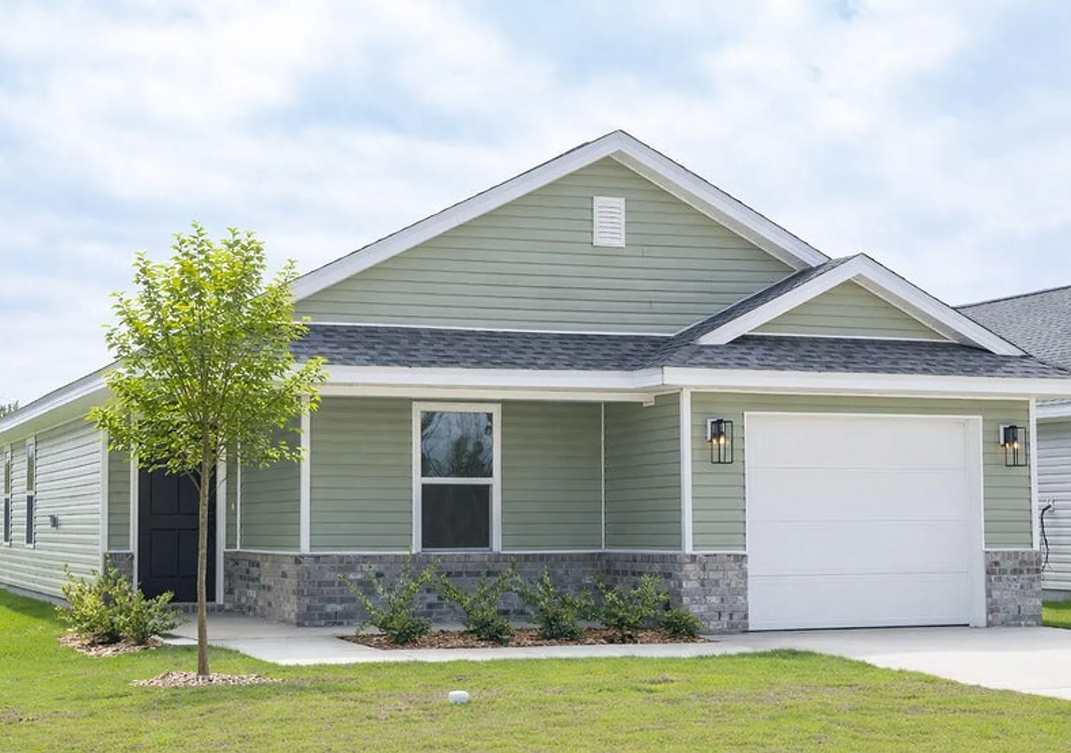 7122 Fox Meadow Drive — Photo 1