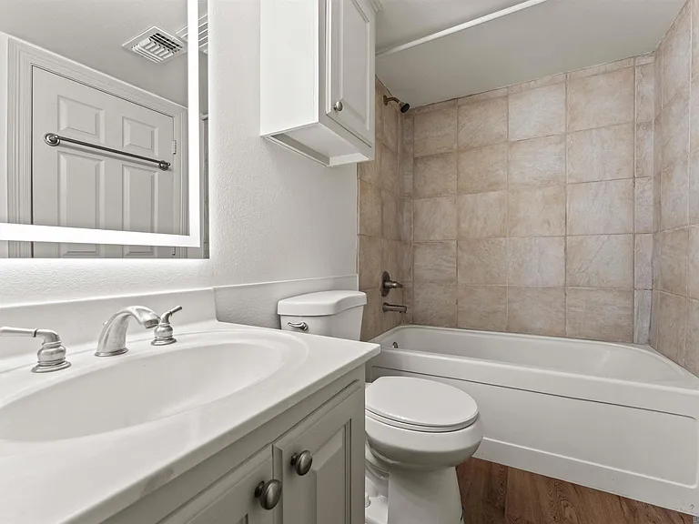 2045 N 3rd St #203 — Photo 9